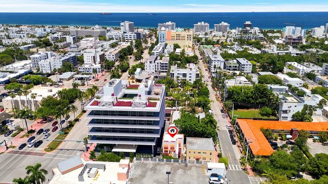 2 of 23 - 927 4th Street, Miami Beach, FL