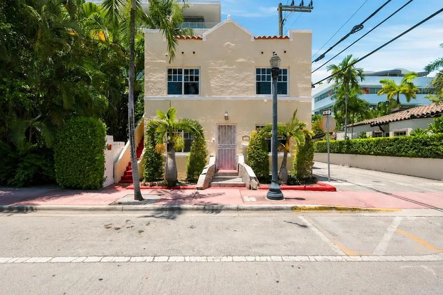4 of 23 - 927 4th Street, Miami Beach, FL