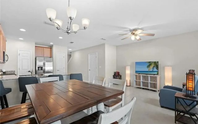 3 of 27 - 3725 Crofton Court, Fort Myers, FL