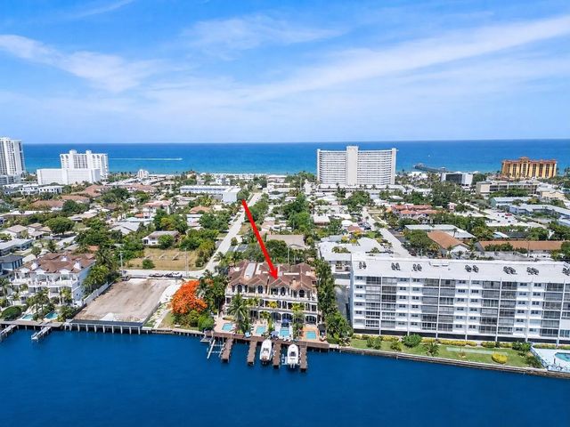 449 Ne 19th Avenue, Deerfield Beach