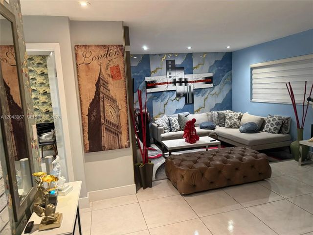 3 of 14 - 6717 Simms Street, Hollywood, FL
