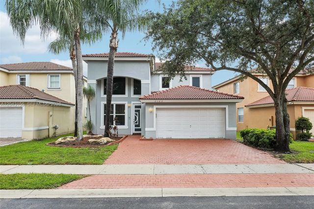 2162 Nw 77th Terrace, Pembroke Pines