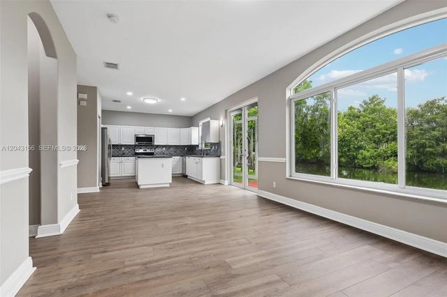 2 of 51 - 2162 Nw 77th Terrace, Pembroke Pines, FL