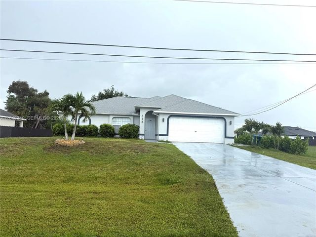 313 Nw 16 Place, Cape Coral