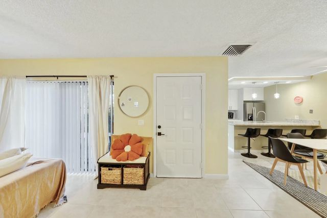 2 of 38 - 5110 51st Way, West Palm Beach, FL