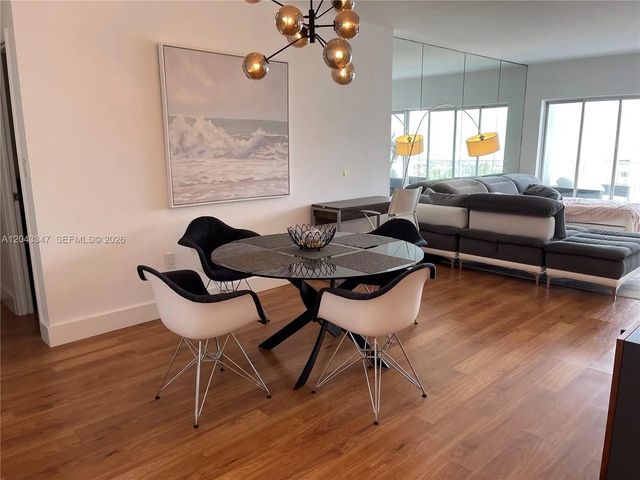 3 of 15 - 500 Bayview Drive #1719, Sunny Isles Beach, FL
