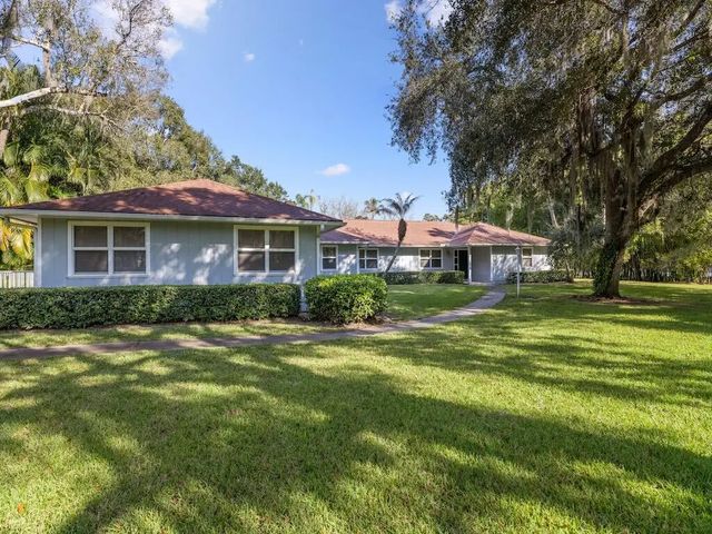 4790 16th Street, Vero Beach