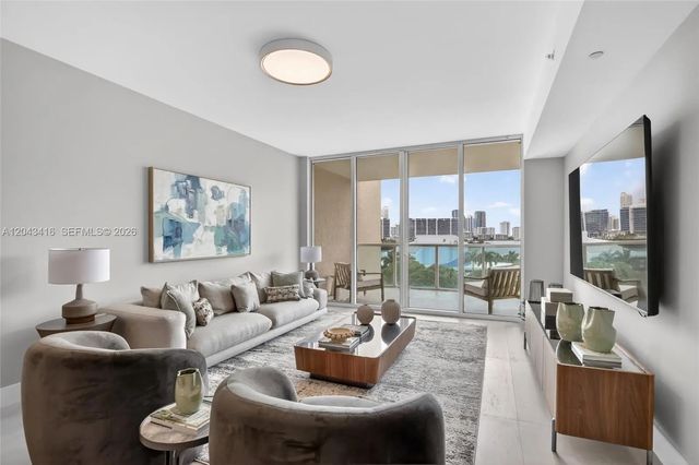5 of 84 - 3330 Ne 190th Street #718, Aventura, FL