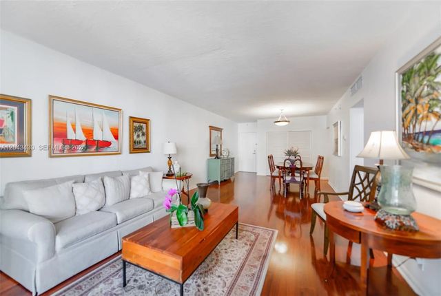 5 of 29 - 3000 S Ocean Drive #514, Hollywood, FL