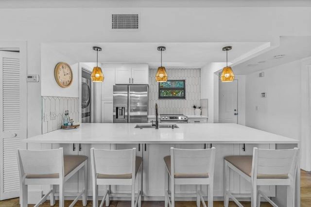 5 of 56 - 13334 Polo Club Road #206, Wellington, FL