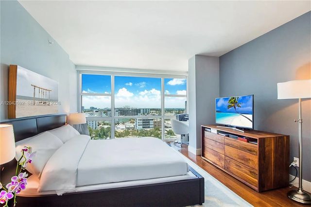 3 of 27 - 6801 Collins Avenue #1101, Miami Beach, FL