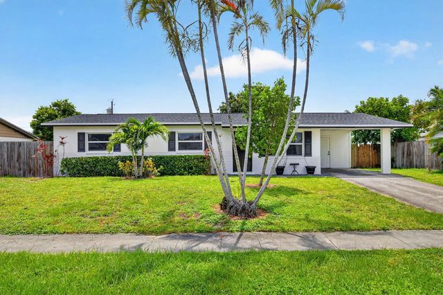 2 of 49 - 445 Palo Alto Drive, Palm Springs, FL