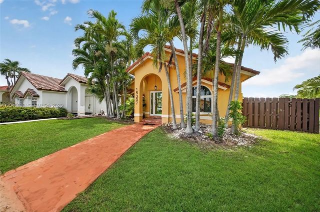 4 of 59 - 15307 Sw 52nd Terrace, Miami, FL