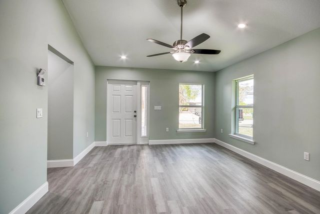 2 of 19 - 5108 Se 42nd Street, Okeechobee, FL