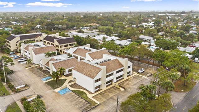 900 Se Ocean Boulevard #f256, Stuart