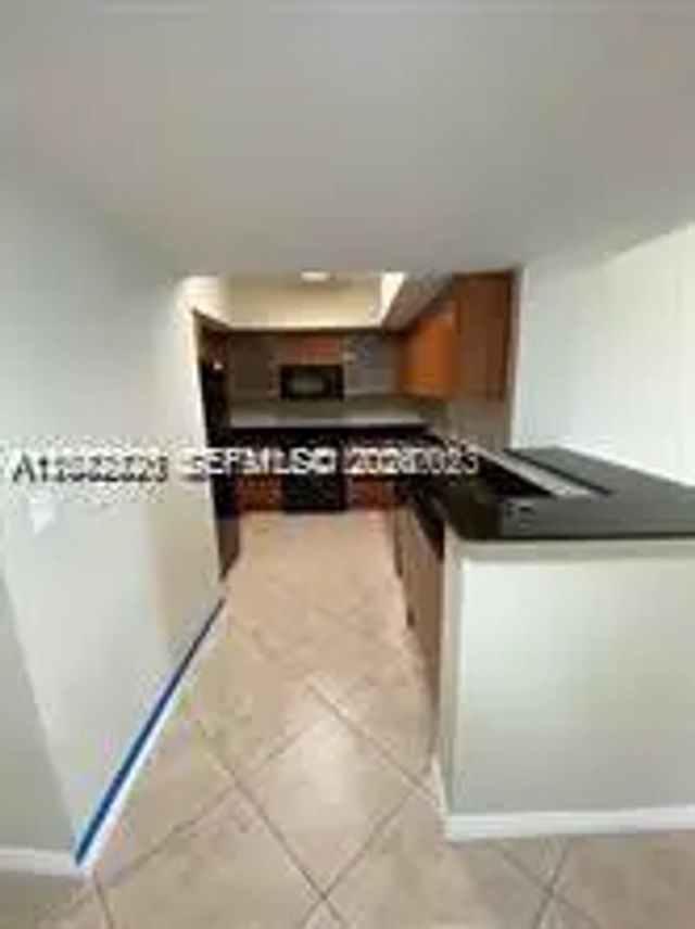 3 of 8 - 16699 Collins Avenue #1706, Sunny Isles Beach, FL
