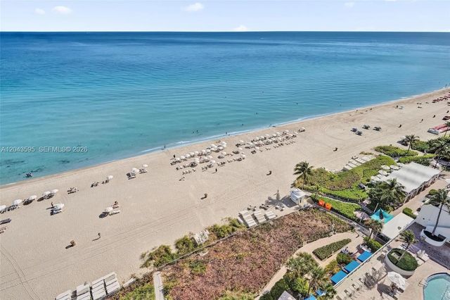 2 of 40 - 18101 Collins Avenue #1607, Sunny Isles Beach, FL