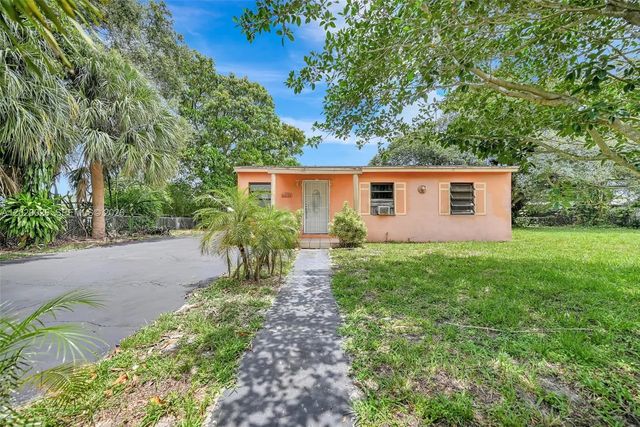 4 of 34 - 16221 Nw 18th Court, Miami Gardens, FL