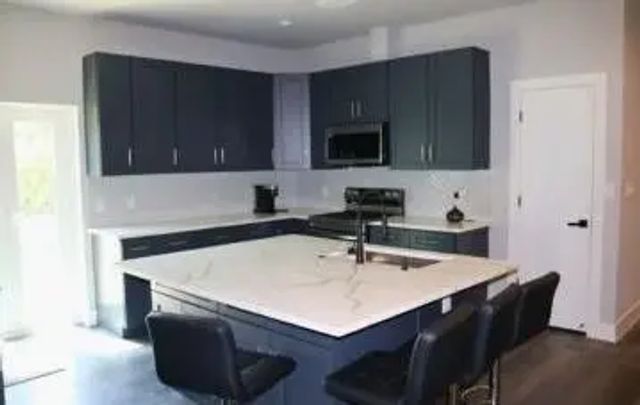 4 of 21 - 2801 Ne 2nd Avenue, Wilton Manors, FL