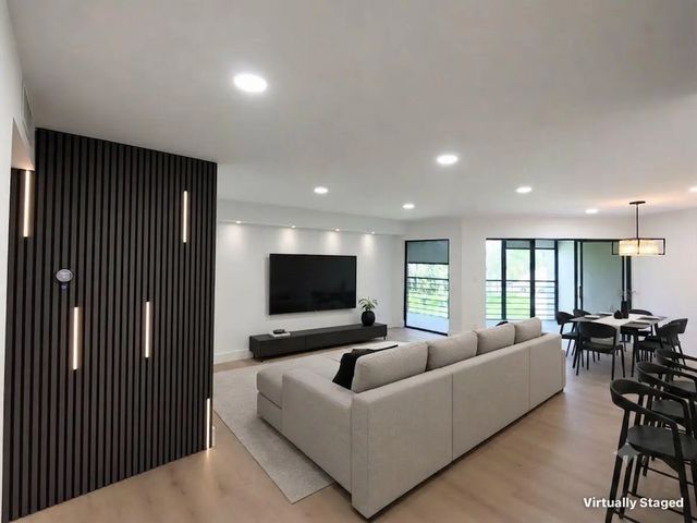 3 of 30 - 5900 Camino Del Sol #306, Boca Raton, FL