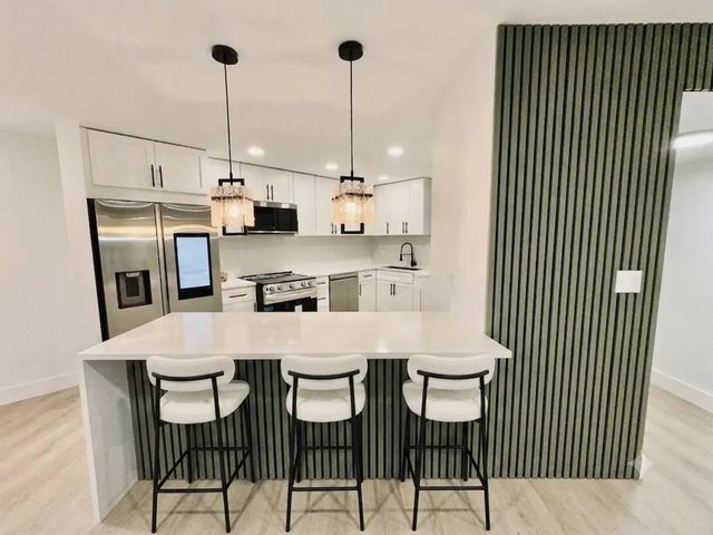 4 of 30 - 5900 Camino Del Sol #306, Boca Raton, FL
