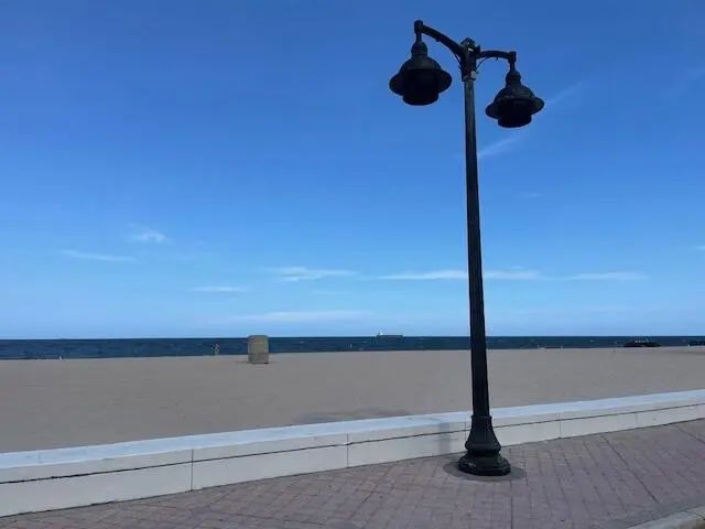 5 of 37 - 336 N Birch Road #6d, Fort Lauderdale, FL