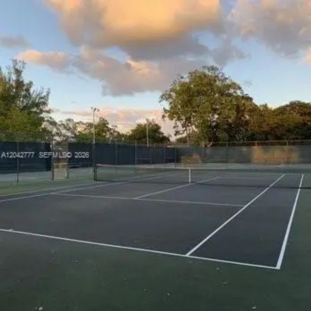 4 of 65 - 9495 Evergreen Place #102, Davie, FL