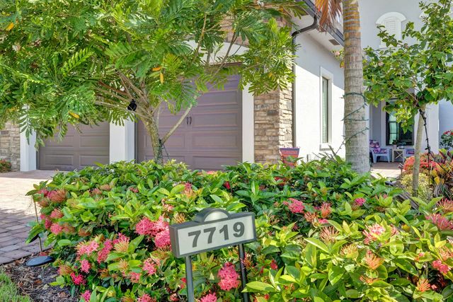 5 of 62 - 7719 S Blue Spring Drive, Parkland, FL