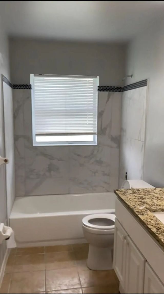4 of 15 - 5298 Deleon Avenue, Fort Pierce, FL