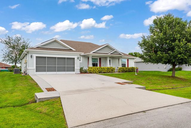 4562 Sw Bradbury Street, Port St. Lucie