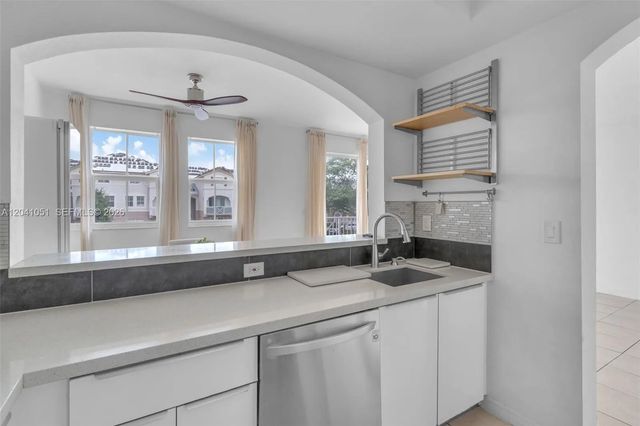 5 of 37 - 8826 W Flagler Street #203, Miami, FL