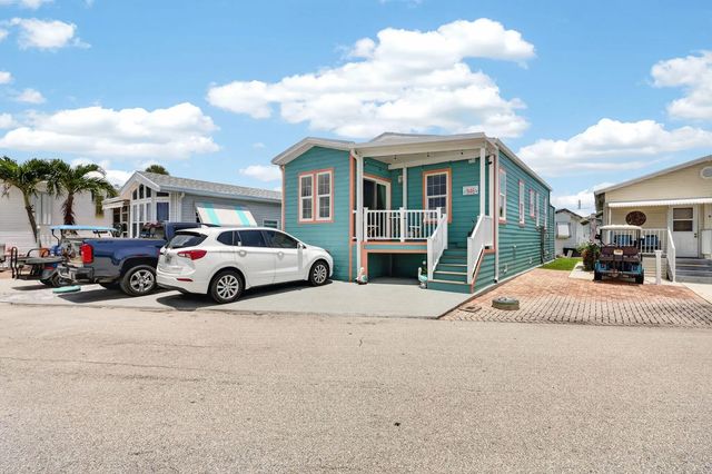 3 of 45 - 946 Nettles Boulevard, Jensen Beach, FL