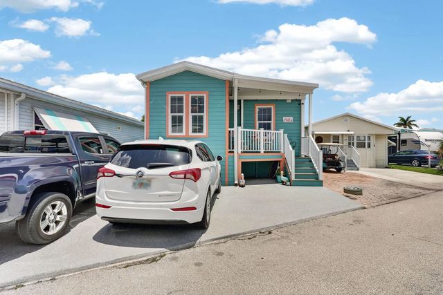 4 of 45 - 946 Nettles Boulevard, Jensen Beach, FL