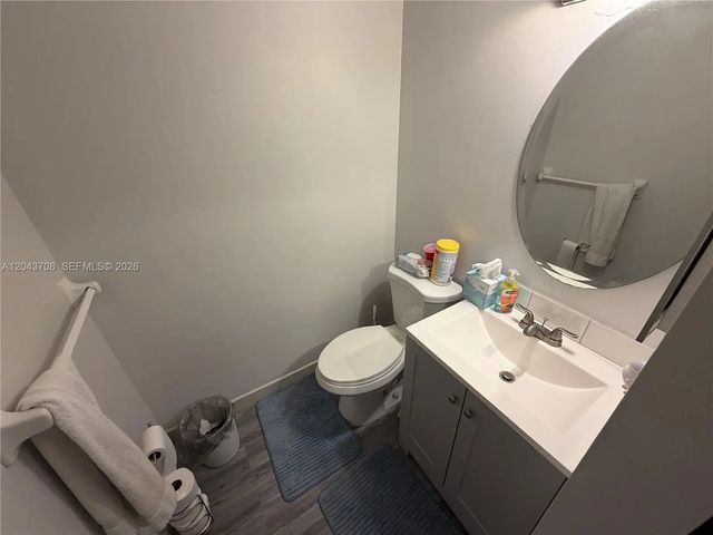 4 of 9 - 4174 Inverrary Drive #408, Lauderhill, FL