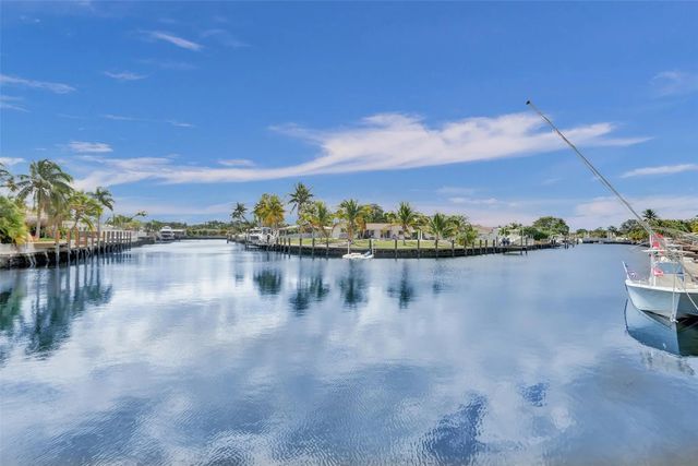 3 of 78 - 935 Se 9th Avenue #16, Pompano Beach, FL