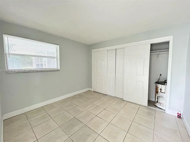 4 of 6 - 101 Nw 13th Avenue, Dania Beach, FL