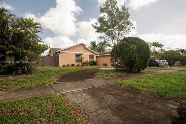 2 of 18 - 5889 Nw 198th Terrace, Hialeah, FL