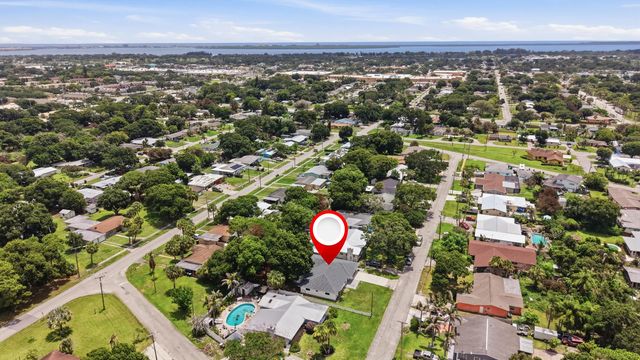 4 of 50 - 1124 Club Drive, Fort Pierce, FL