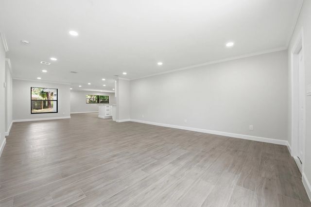 5 of 50 - 1124 Club Drive, Fort Pierce, FL