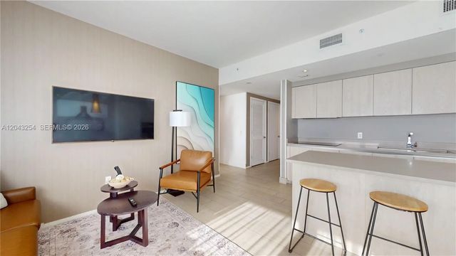 4 of 35 - 4010 S Ocean Drive #r1004, Hollywood, FL