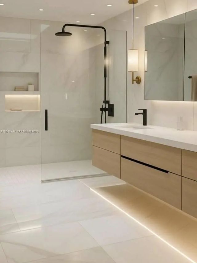 4 of 8 - 0 Villa Camila, , 