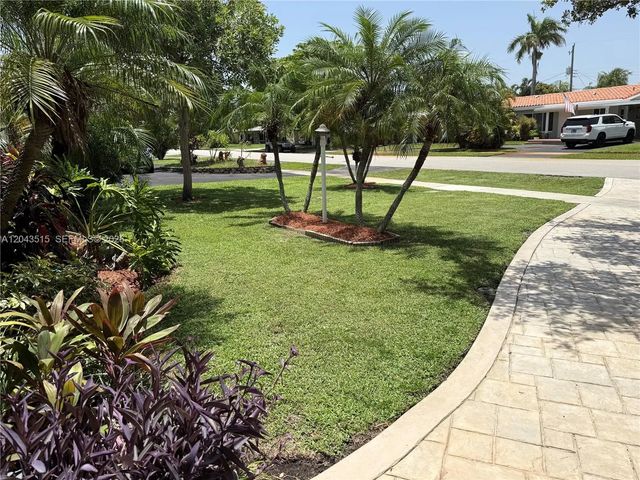 5 of 17 - 1232 Sw 1st Avenue, Pompano Beach, FL