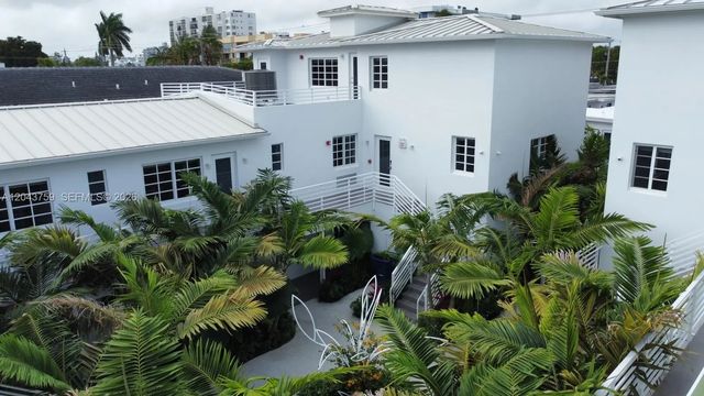8035 Abbott Avenue, Miami Beach