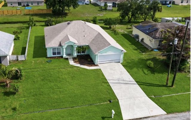 3 of 28 - 522 Sw Mccomb Avenue, Port St. Lucie, FL