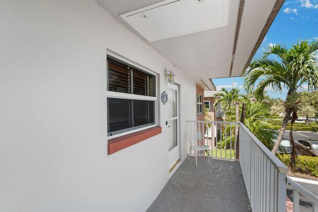 3 of 20 - 1153 Bayshore Drive #205, Fort Pierce, FL