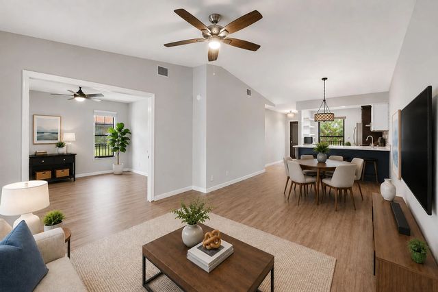 5 of 18 - 1033 Banks Road #203, Margate, FL