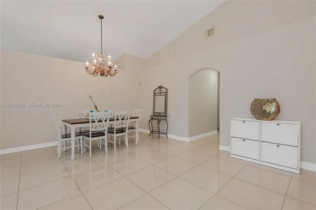 4 of 34 - 16269 Sw 6th Street, Pembroke Pines, FL