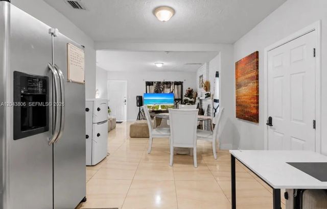 5 of 19 - 7573 Nw 12th Court, Miami, FL