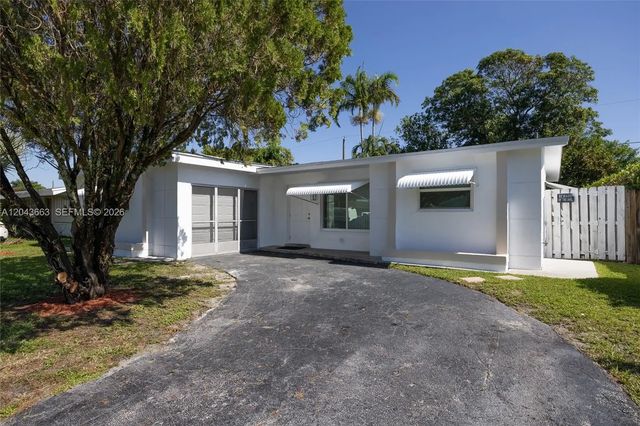3 of 24 - 8571 Nw 27th Place, Sunrise, FL