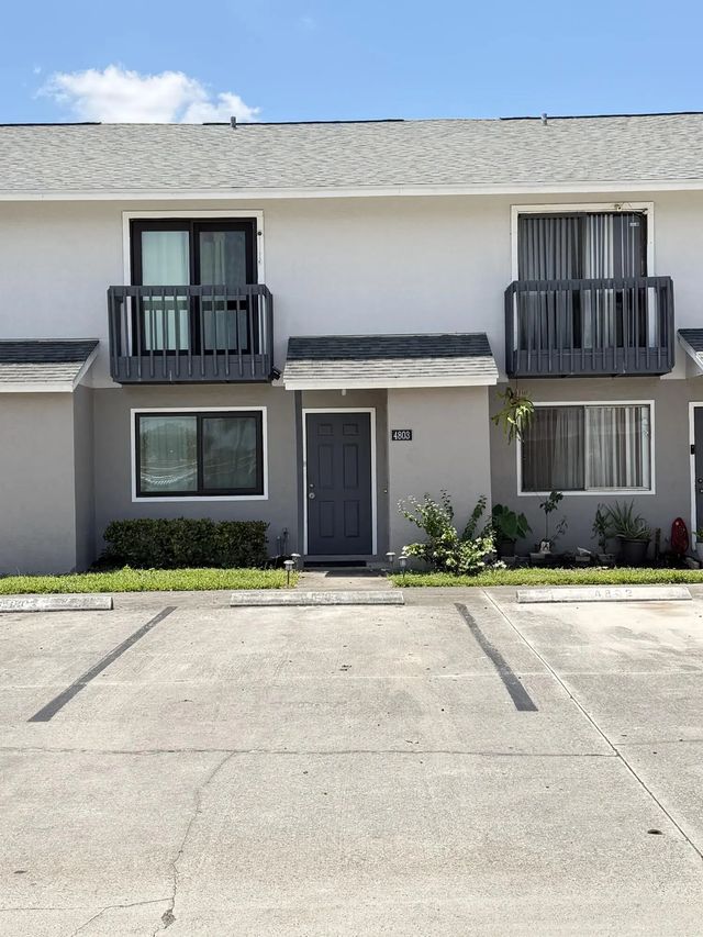 4803 Pier Drive, Greenacres